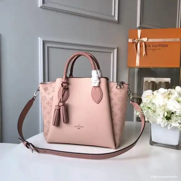 FS CHEAP Haumea Louis Vuitton Bag 0618